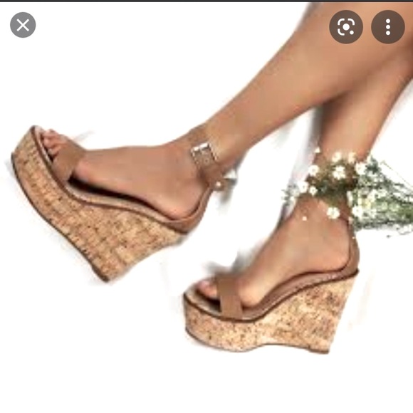 Tony Bianco Desi in Tan Monaco. Worn once. - Picture 6 of 6